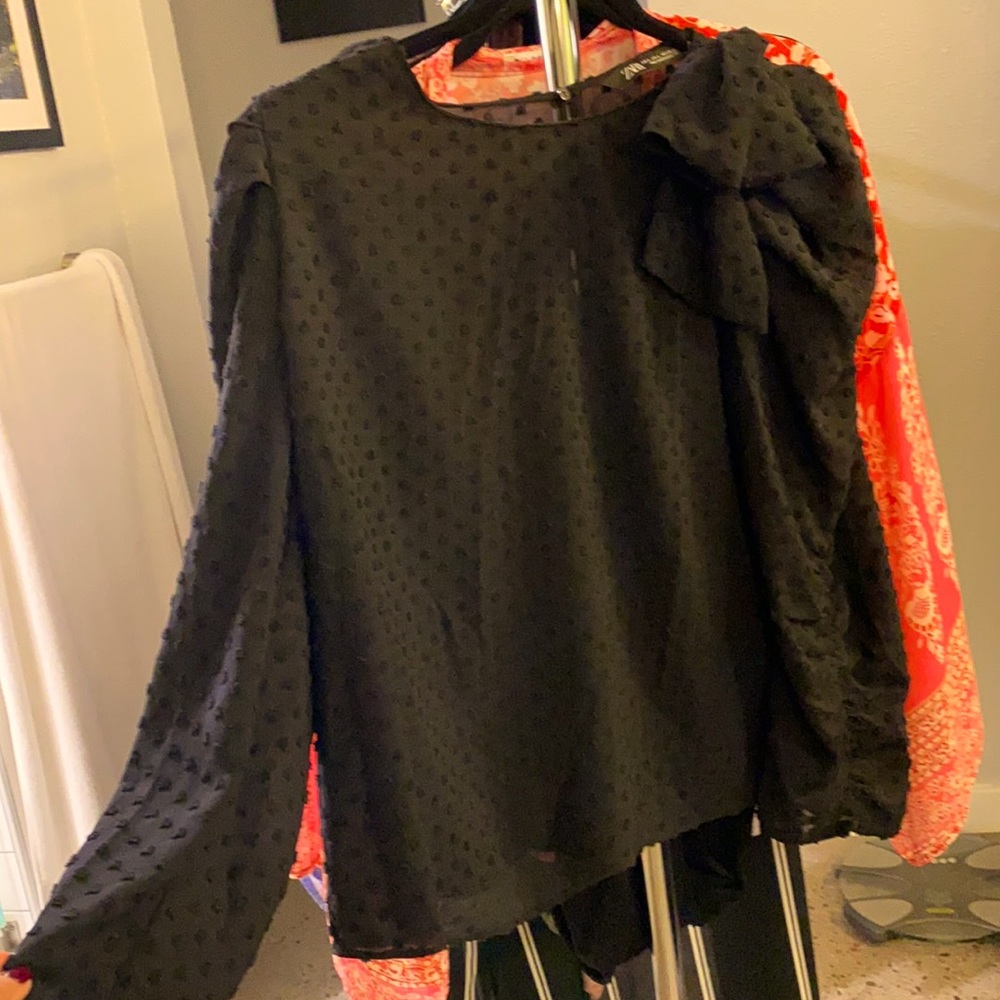Zara Black raised dot blouse with puff shoulder